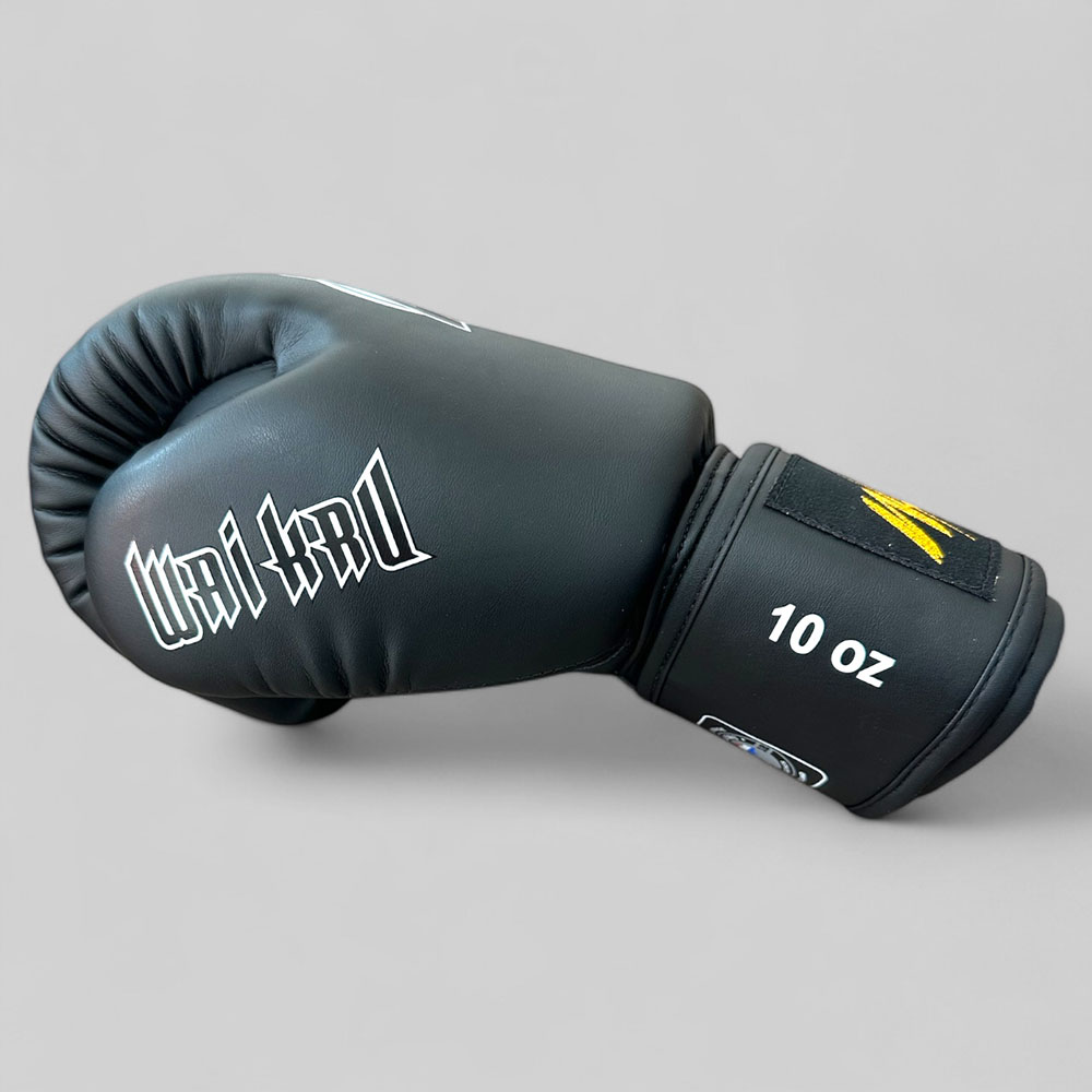 Wai Kru Muay Thai Gloves Semi Leather Black BG – 1 - Imagen 4